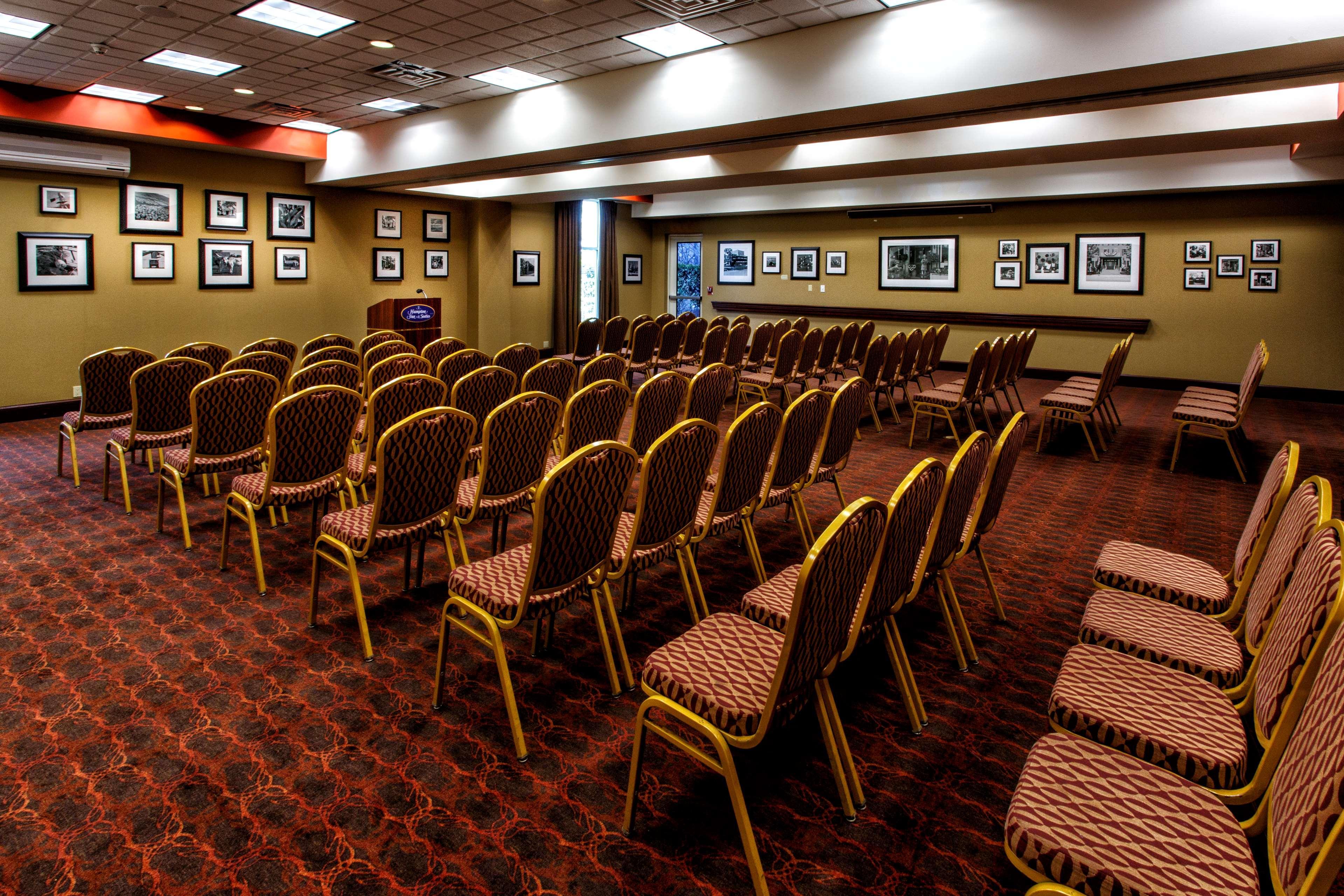 Hampton Inn & Suites Staten Island Νέα Υόρκη Εξωτερικό φωτογραφία